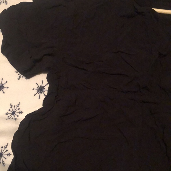 Ladies dress - Picture 2 of 3